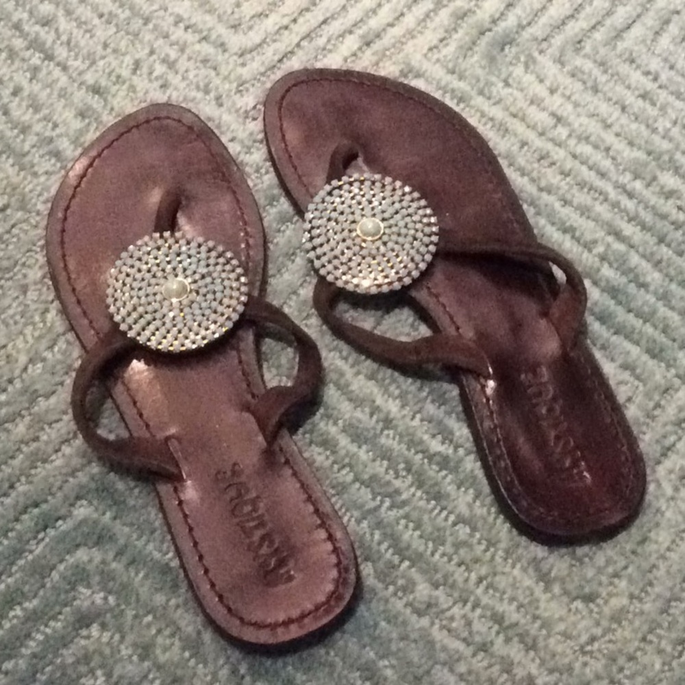 Bohemian sandals with turquoise accent